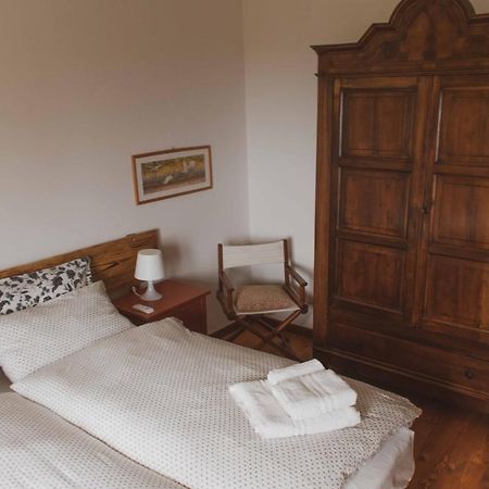Bed And Breakfast Humus Sapiens Castiglione Chiavarese 外观 照片