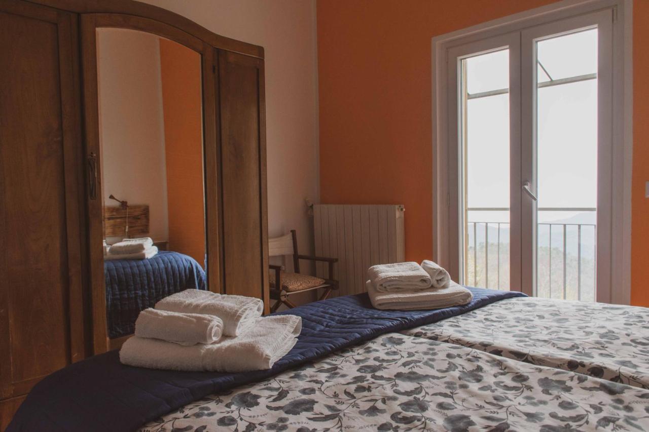 Bed And Breakfast Humus Sapiens Castiglione Chiavarese 外观 照片