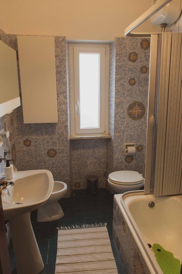 Bed And Breakfast Humus Sapiens Castiglione Chiavarese 外观 照片